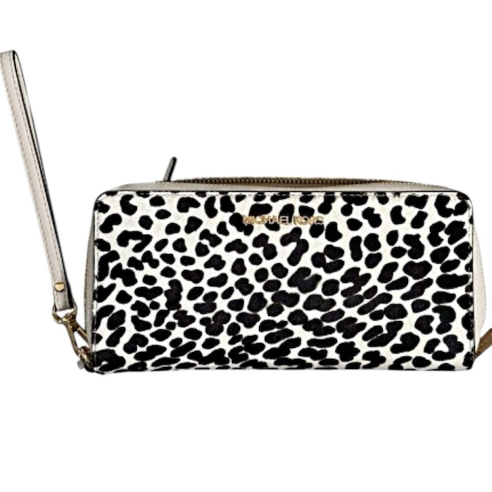NWT Michael Kors Jet Set Travel Wristlet Wallet in Cream Leopard Calf Hair